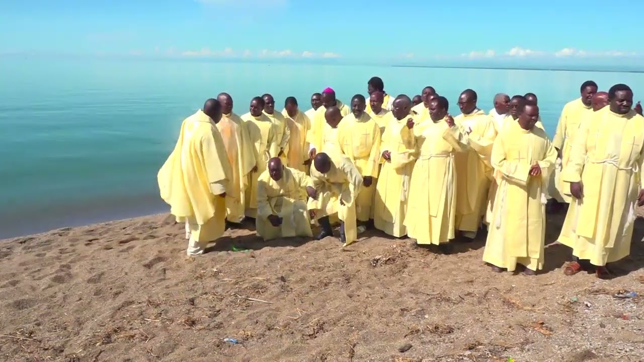 MBEYA  WAZIWEKA WAKFU URUSI NA UKRAINE