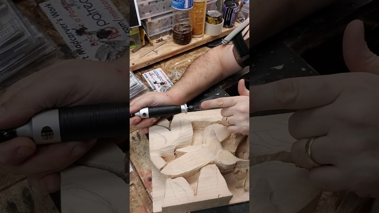 Foredom with H50 recipricating chisel hand piece