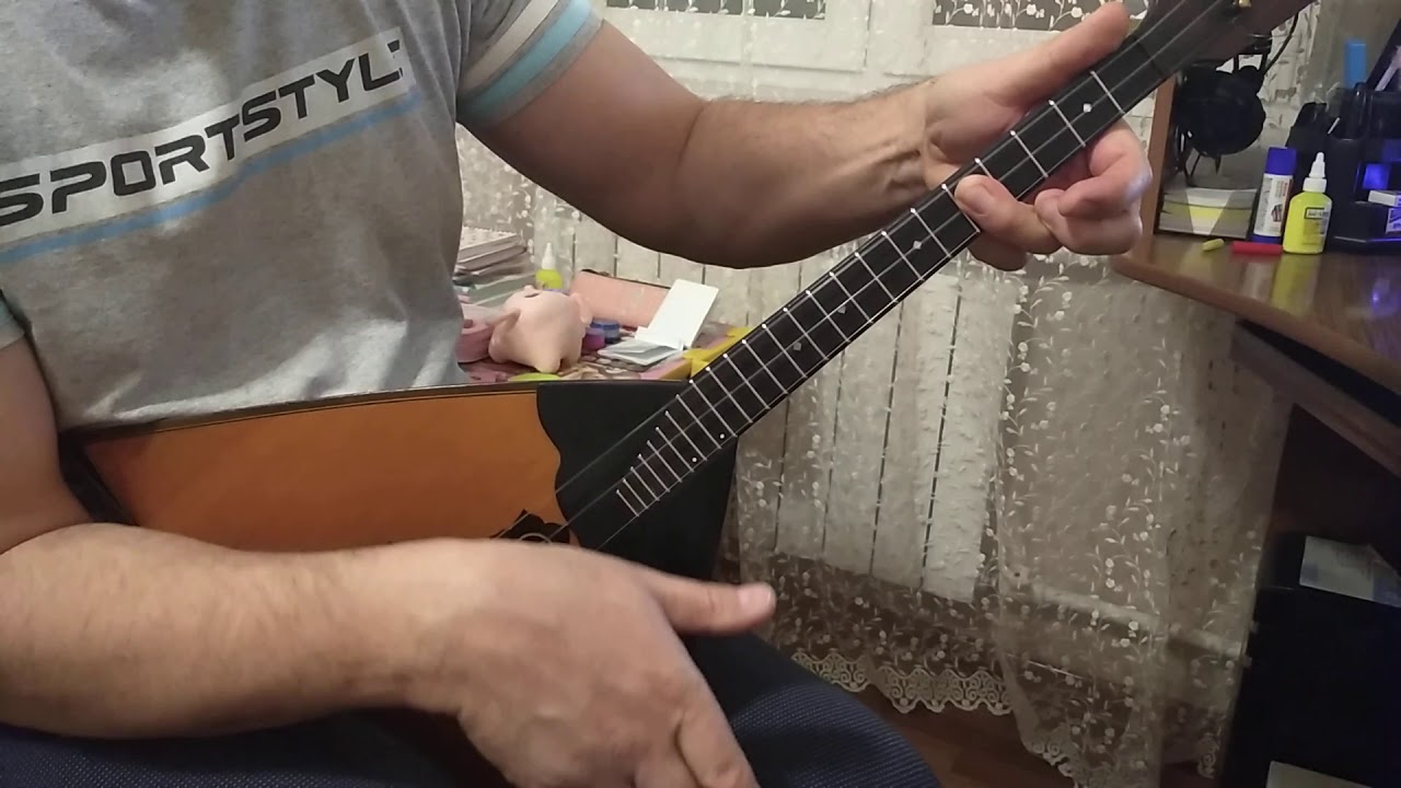 Балалайка. Урок 30.Черкесская песня. Мадина.