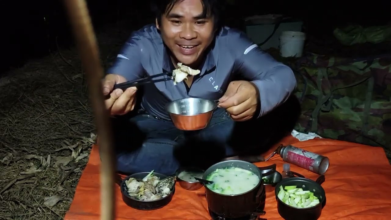 Một mình Cắm câu hầm bình châu toàn cá lóc khủng