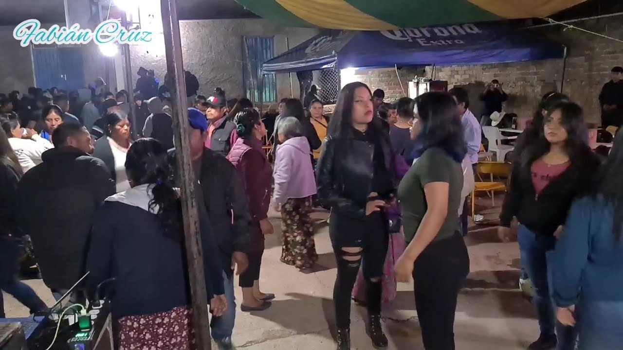 Baile de Fiesta patronal Ahuehutla San Martin Peras 2022 | Peter Jr Y Su Verano