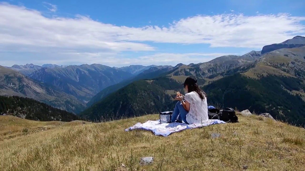 AURON | FRANCE - SUMMER MOUNTAIN BIKING & WALKING