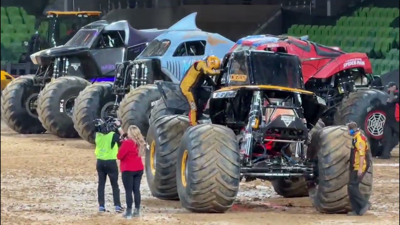 Monster Truck World Finals 2026 Full Show | Crazy Freestyle Backflips & Huge Arena Crashes