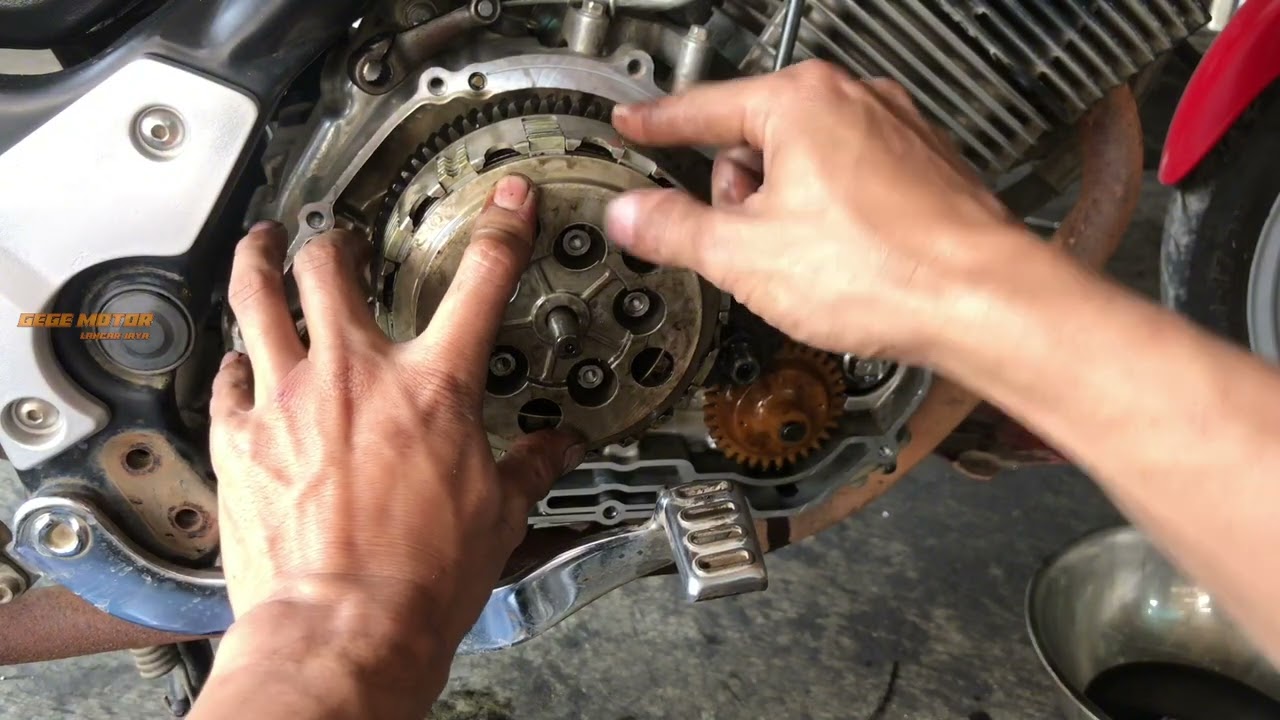 Satria fu susah netral kalo mesin idup,ini salah satu penyebabnya