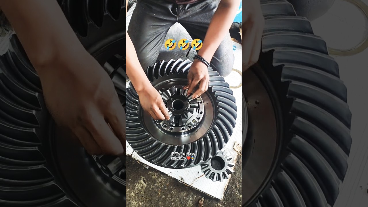 Differential gear making 🧑&zwj;🔧!!#tata #automobile #funny #crown #gear #shorts #shortvideo #short #yt