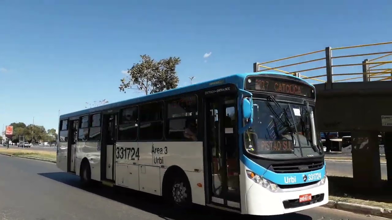 Movimentação da Parada de ônibus do Pátio Capital em Taguatinga DF.