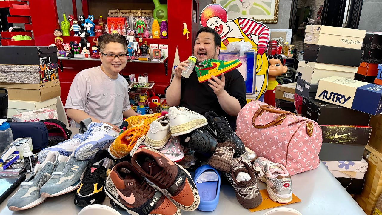 MEGA UNBOXING WITH THE ONE AND ONLY ANTISHOE EXPERT