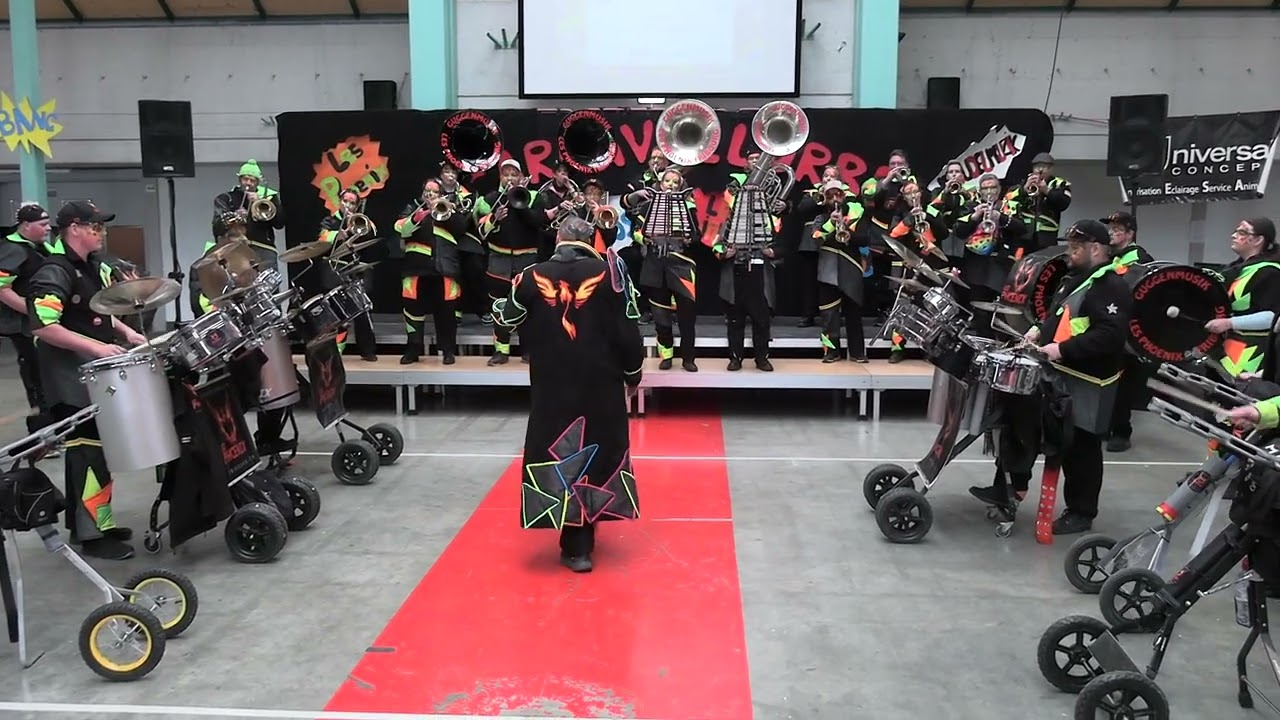 Guggenmusik Les Phoenix Fribourg / Carnaval Vallorbe 2024 Part5