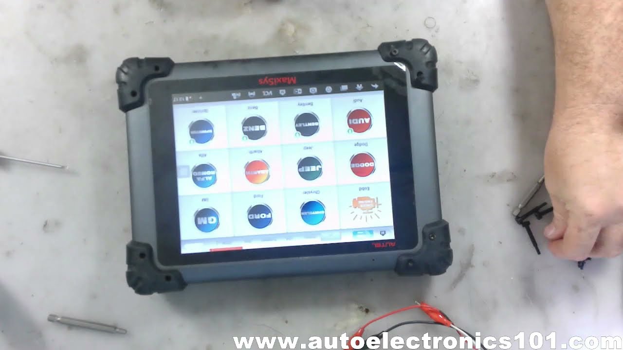 Disassembling Autel 908 & replacing the front frame with new digitizer screen to fix dead touch area