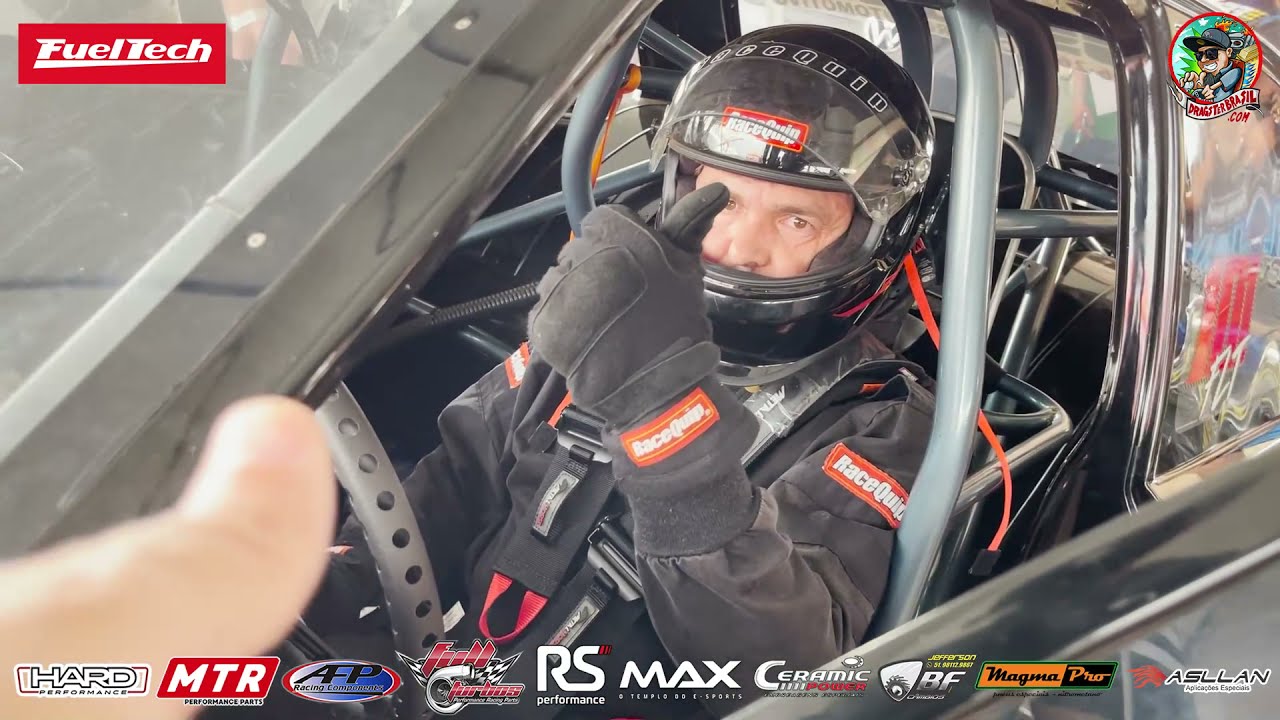 Os Chevettes da NASA em no Paranaense de Arrancada na pista Toledo Dragway.