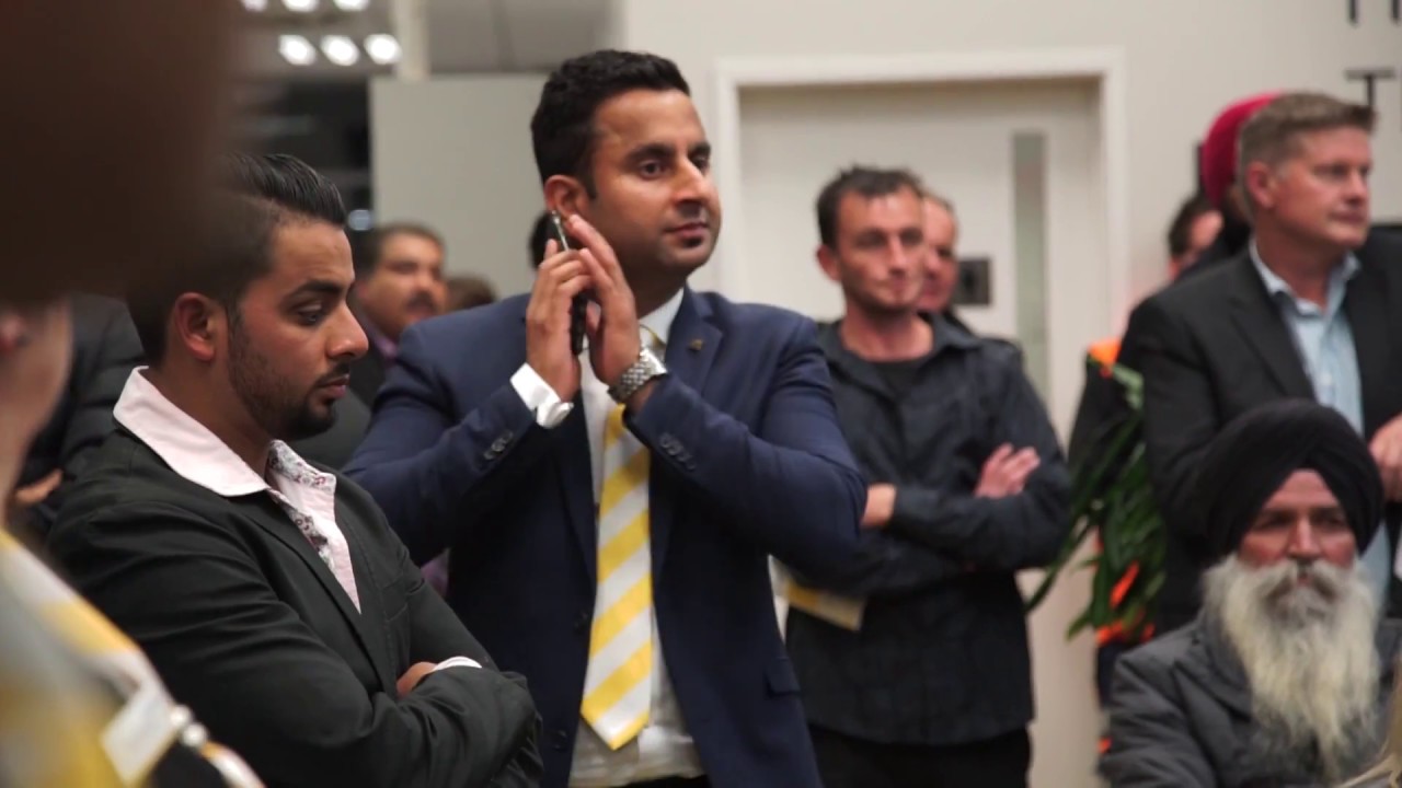 Garry Singh - Elite Salesperson Ray White Takanini