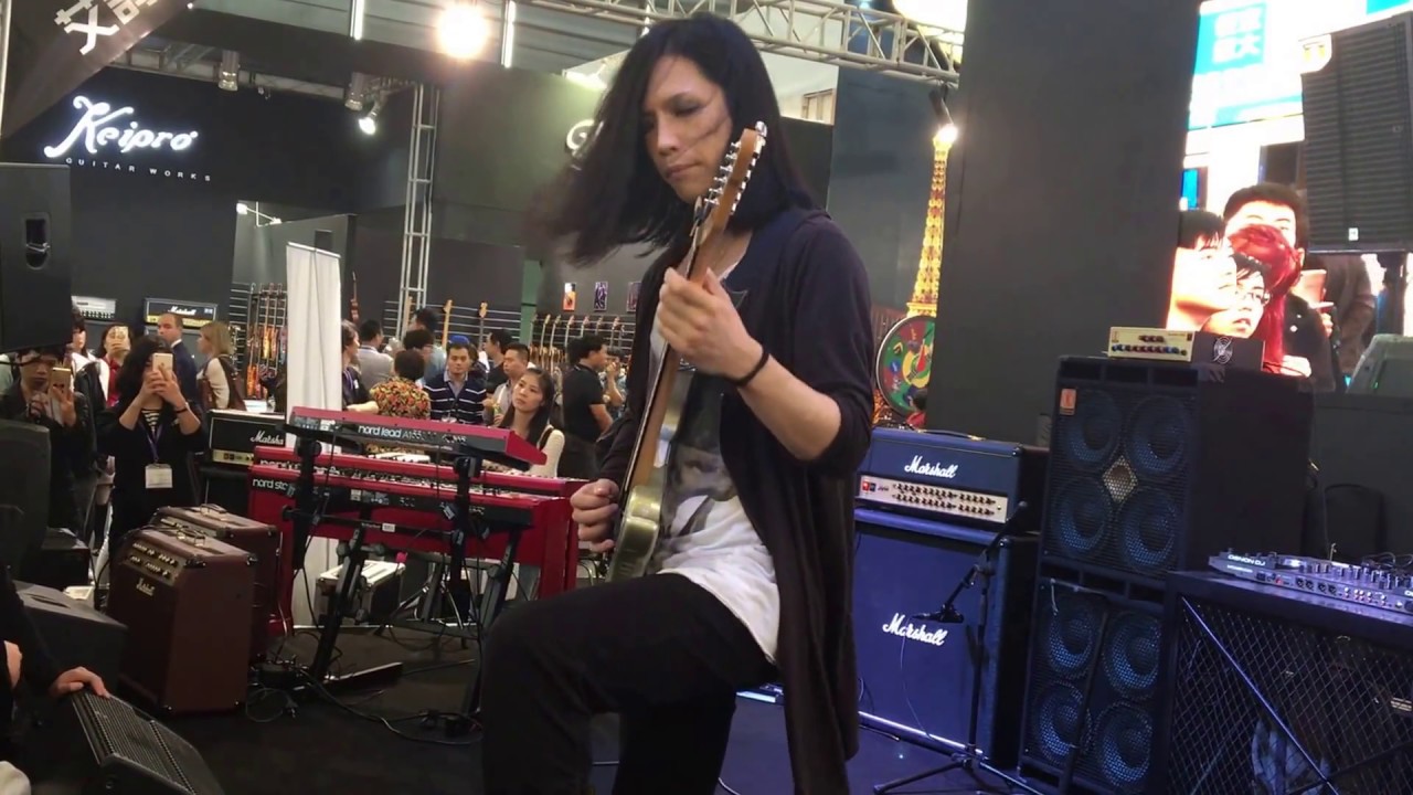 Takayoshi ohmura--2016 Shanghai Musical Instruments