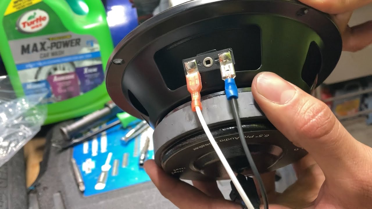 How To Replace The Door Speakers On A Saturn Ion
