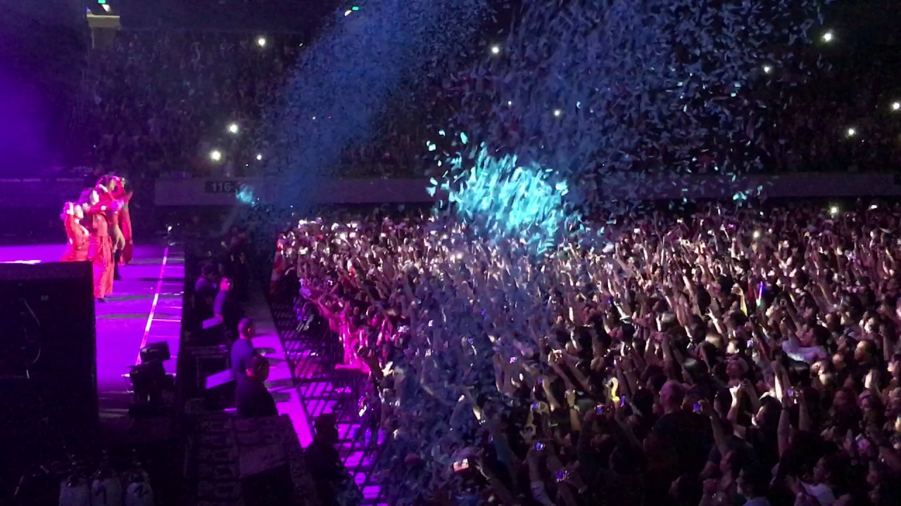 Fifth Harmony - Work From Home ( Manila live 2017,
