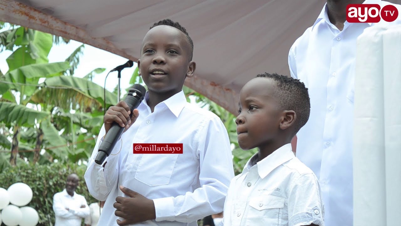 WATOTO RUGE WALIVYOTOA SHUKRANI ZAO KWA WALIODHURIA IBADA YA BABA YAO