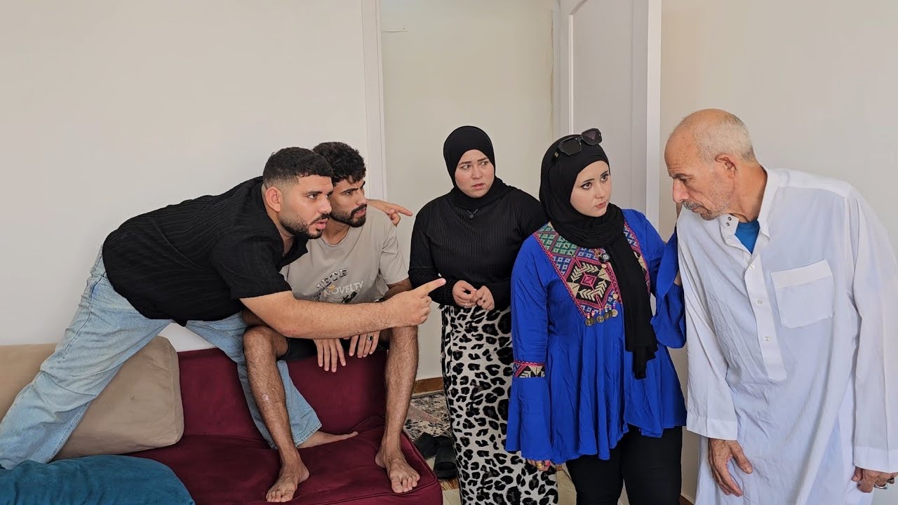 بنت جاحــــ ده تهـــــــــــــــ ین ابو جوزه وتطرده من البيت