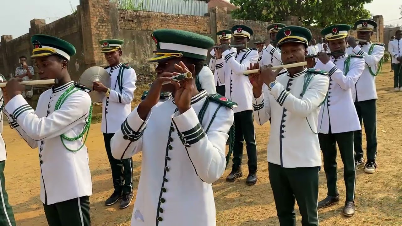 Fluki Mbanza-Ngungu et Kisantu