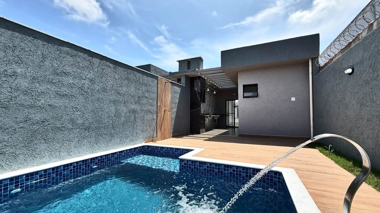🏖️ R$ 320 MIL | Linda casa com piscina a venda em Itanhaém | REF 758M