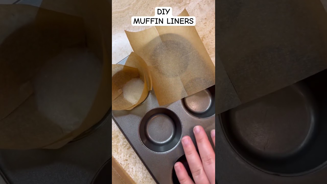 DIY MUFFIN LINERS 🧁 #diy #muffins #liners #recipes #cupcake #food #howto #doityourself #cooking