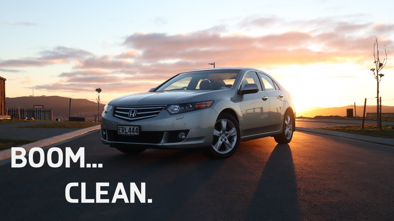 How to CLEAN your car with HOUSEHOLD ITEMS!