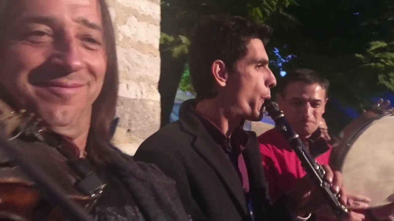 Πανηγύρι Βραδέτο 2017 Ξημέρωμα  - Χορός στα σκέτα στα Πεζούλια!