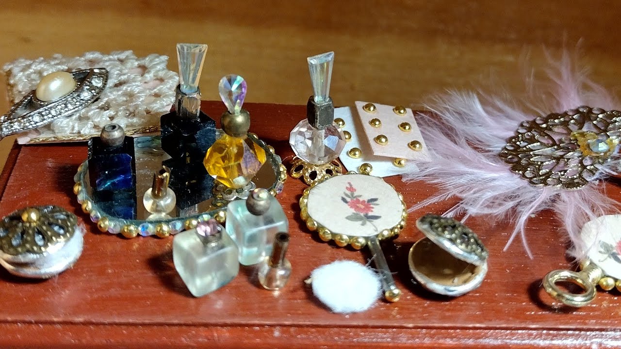 DIY Dollhouse Vanity Accessories-Rooming House Dollhouse