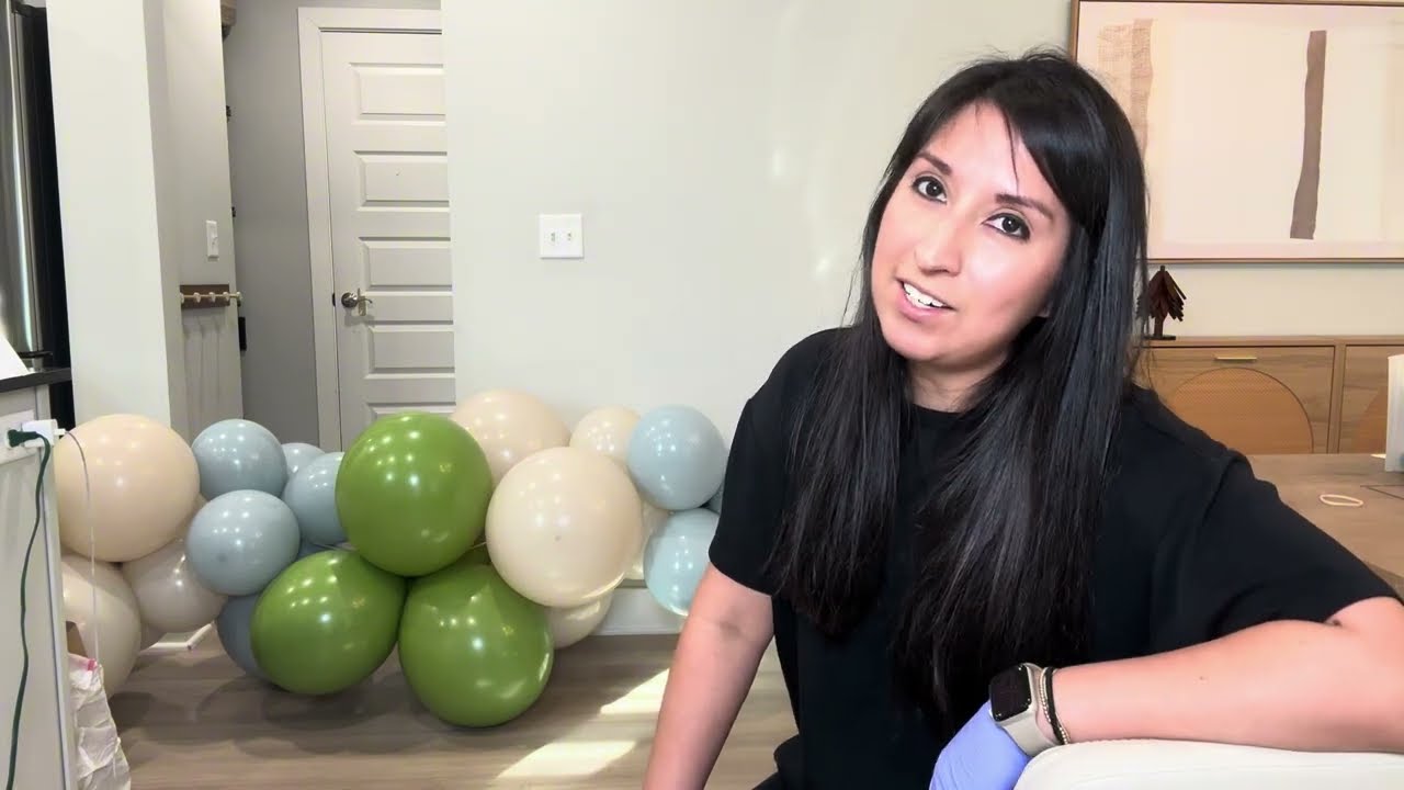 Make a 10ft balloon garland with me! 