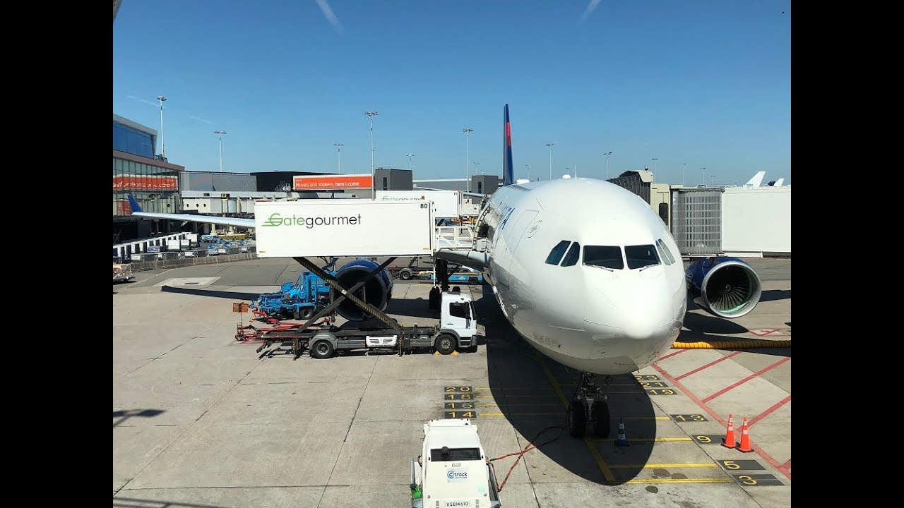 Cancelled A350 :( | Delta A330-300 Amsterdam - Detroit (flight Experience)