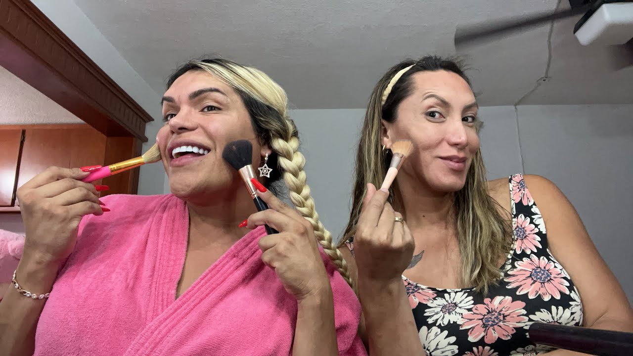 maquillaje con mi amiga Rosita