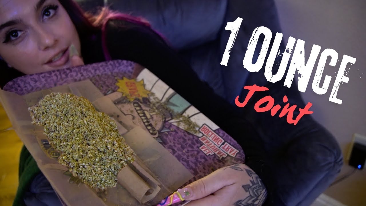 rolling a huge 28g joint