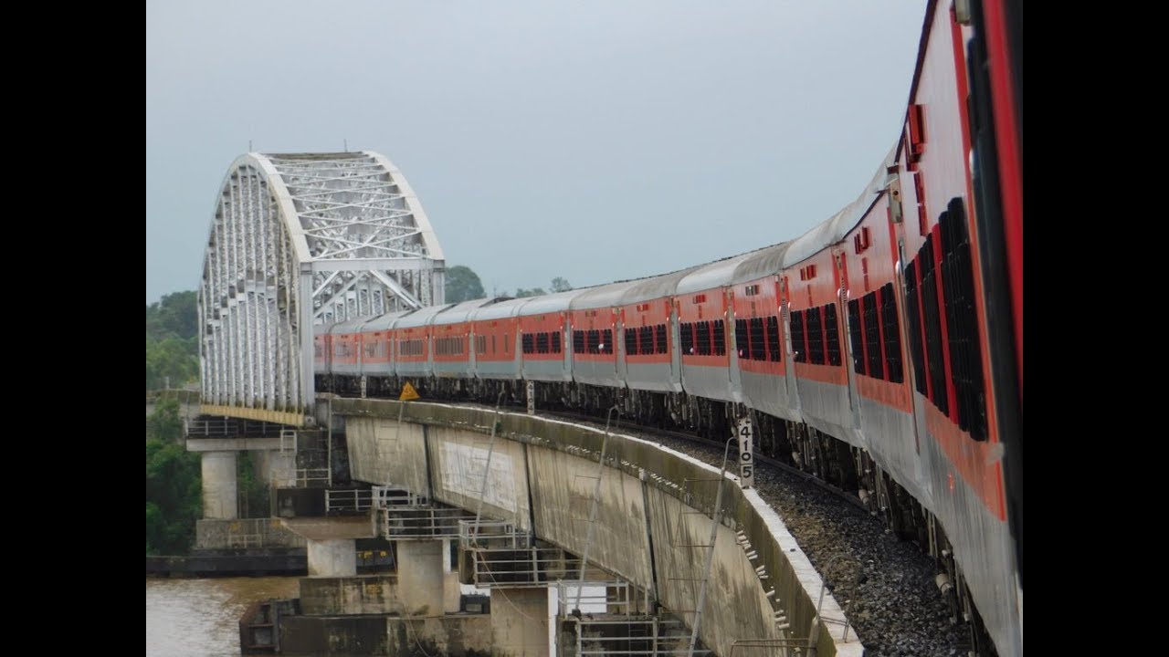 Mumbai To Madgaon : Full Journey : 10111 CSMT - MAO Konkan Kanya Express : Indian Railways