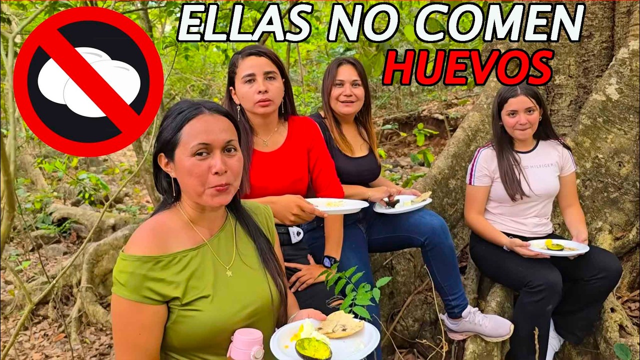 Elmer las acuso de fresitas a suscriptoras por no comer huevo.