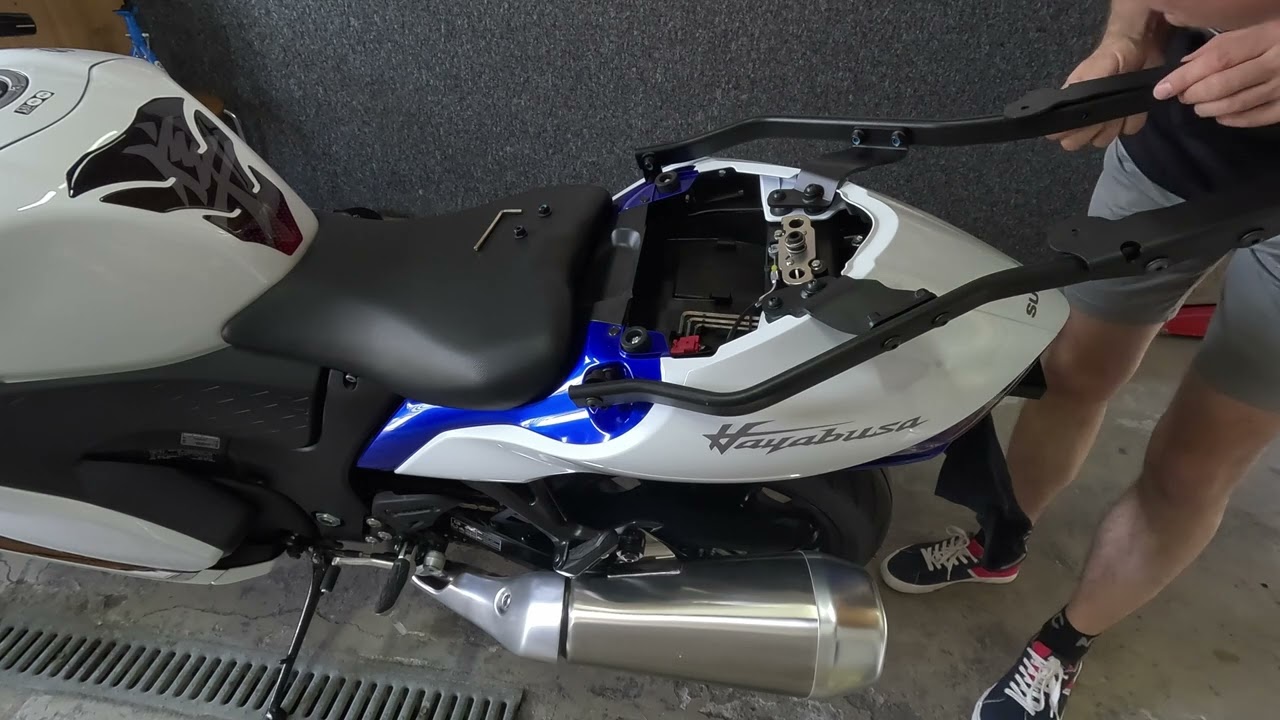 Turystyka na wyższym poziomie! Montujemy stelaż i kufer do Suzuki Hayabusa 2021+