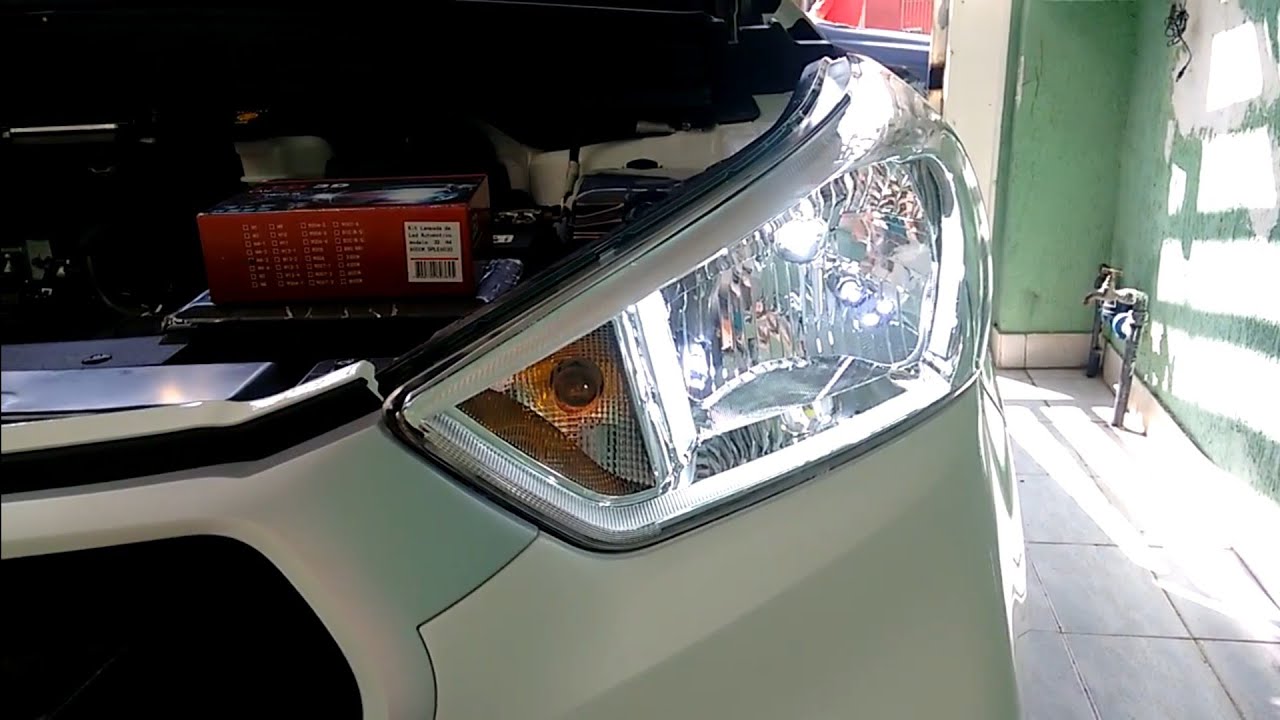 Instalando LED nos faróis do Hyundai Creta!