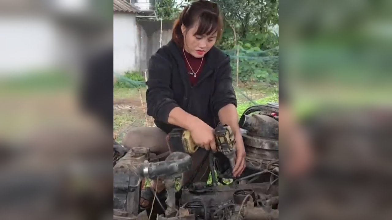 修理邻居旧废车