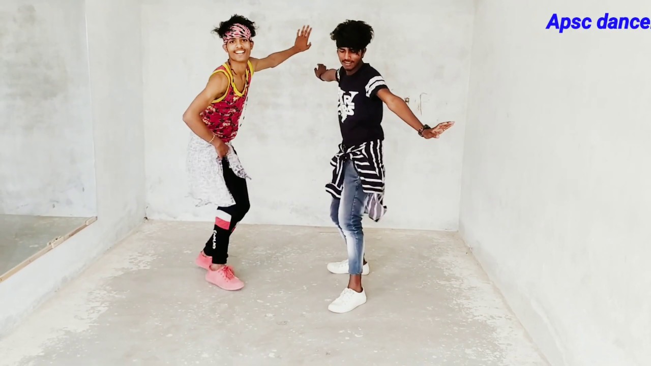रोजे रोजे चुमवा के लत ।। प्रमोद प्रेमी का न्यू सॉन्ग।। dance cover by .Apsc dancer.And.Apna dance