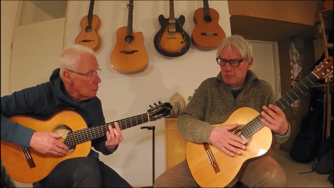 Peter speelt samen met mij (Joey) Sonate 22 Andante van D. Cimarosa.