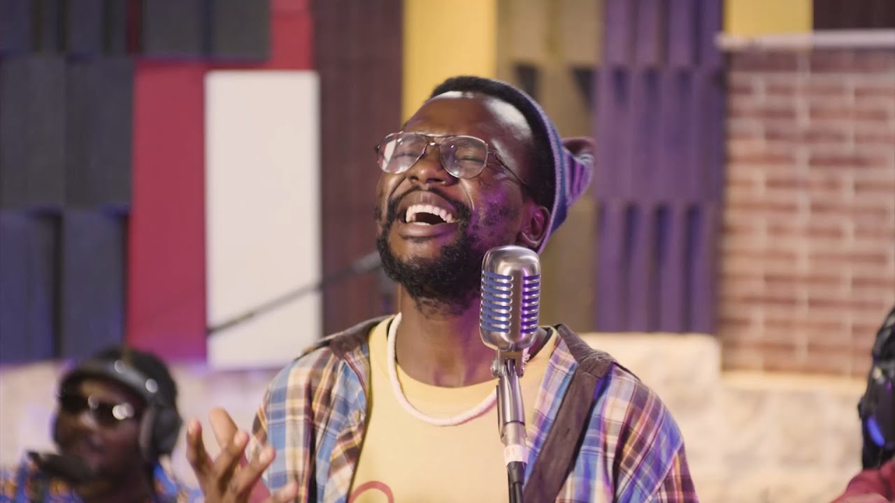 GARI  SINEDIMA  -   PILUKA