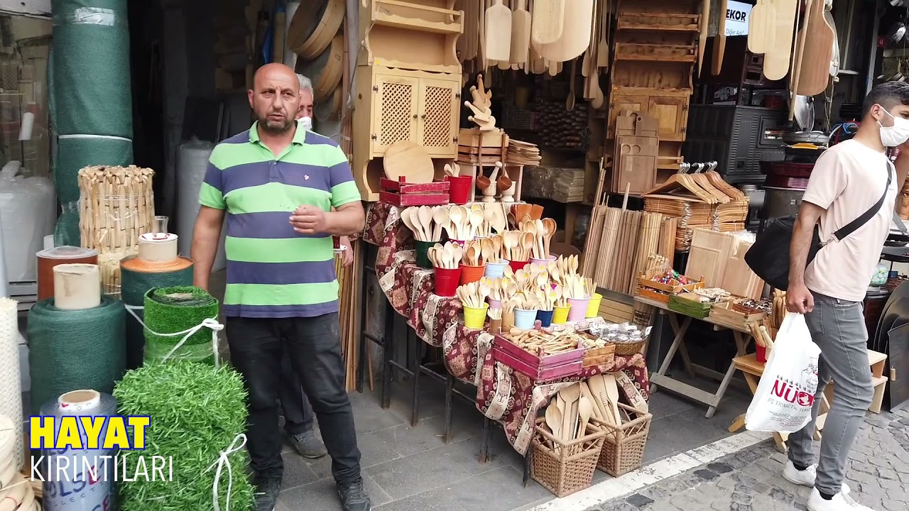 HASIRCILAR CADDESİ, BAKIRCILAR ÇARŞISI, SOBACI VE TENEKECİLER. EMİNÖNÜ'NDE ALIŞVERİŞ NOKTALARI