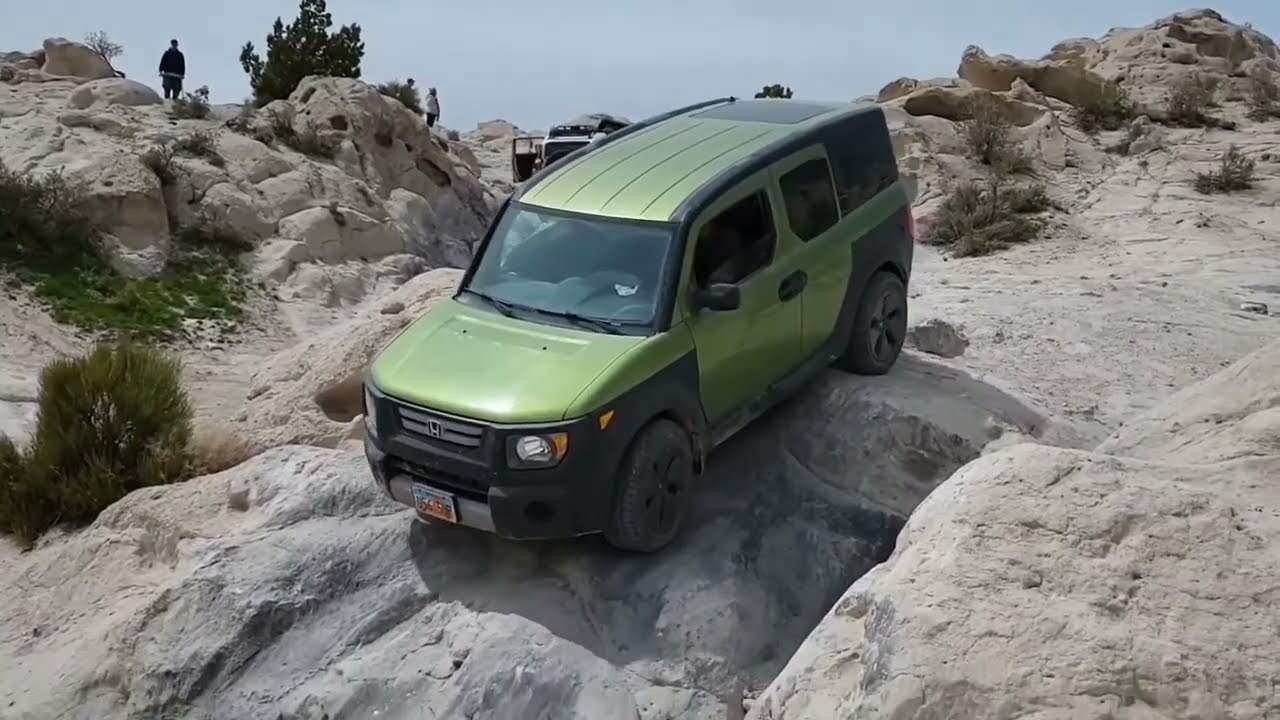Honda Elements Shouldn't Rock Crawl