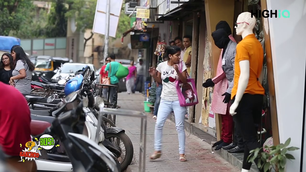 Street Mannequin Prank India