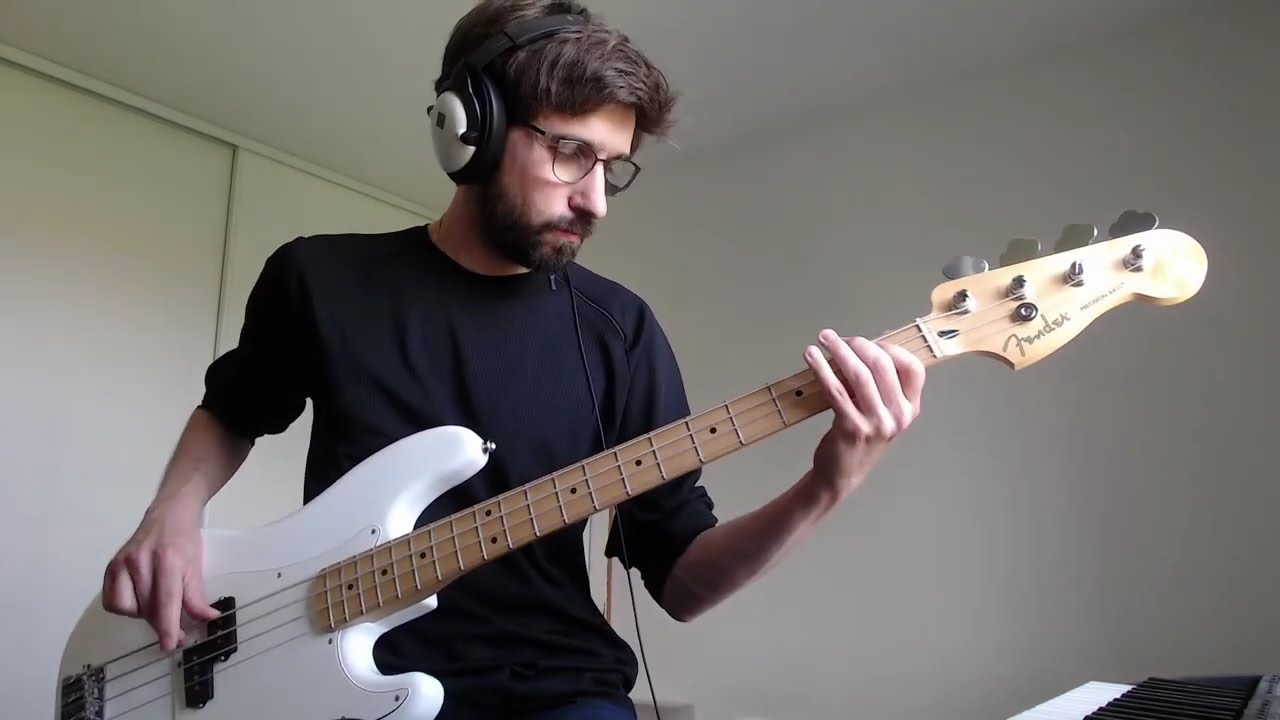 Alice Cooper - Poison [BASS COVER]