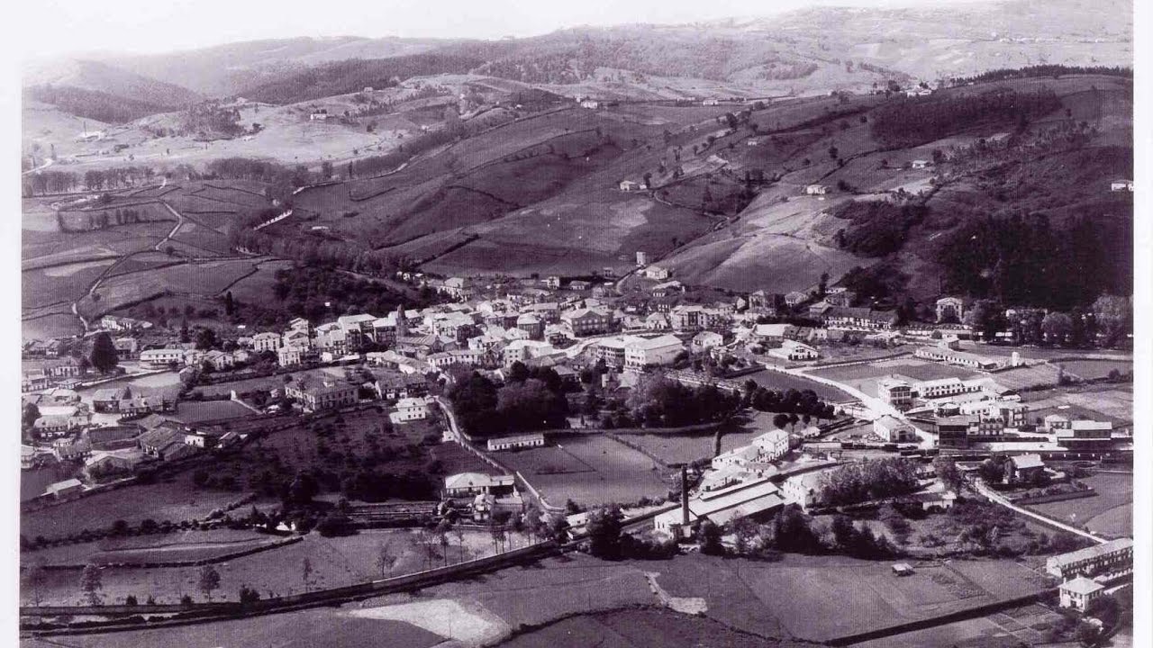 Cabezón de la Sal 1950-60  -  Román Barona