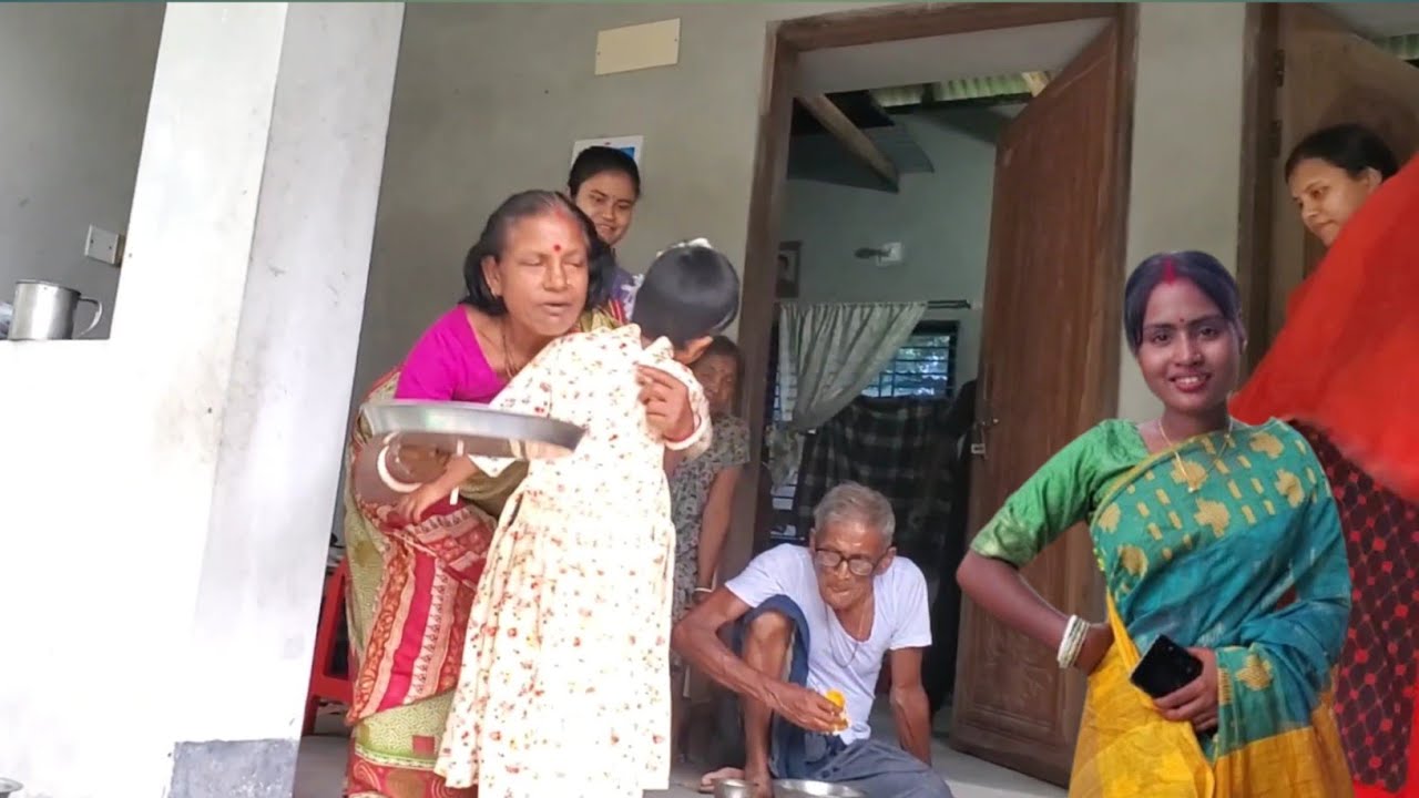 আজকে বাবার মার সাথে দেখা করতে কোথায় গেলাম আর মামনি কে রেখে আসলাম কেনো।Village Vloger Nopur.