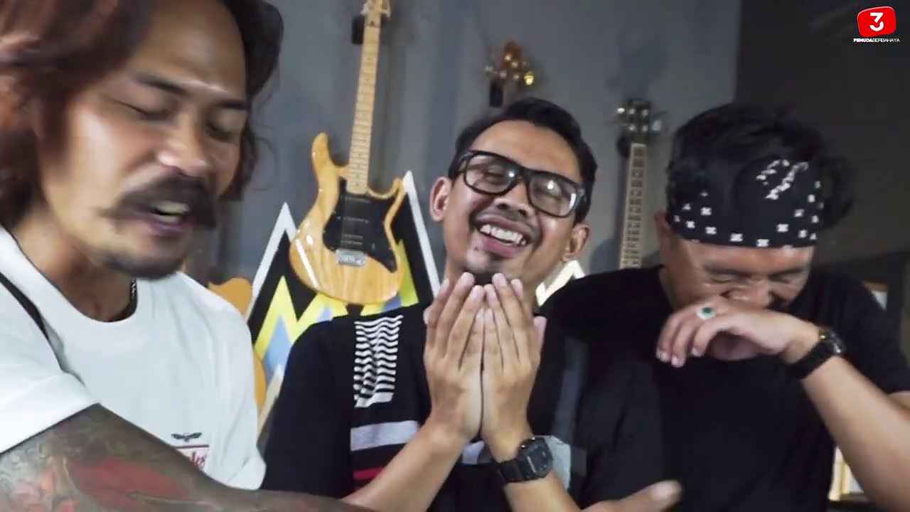 KAPALANG NYAAH - ABIEL JATNIKA | WILLY PREMAN PENSIUN 4 FEAT 3 PEMUDA BERBAHAYA COVER