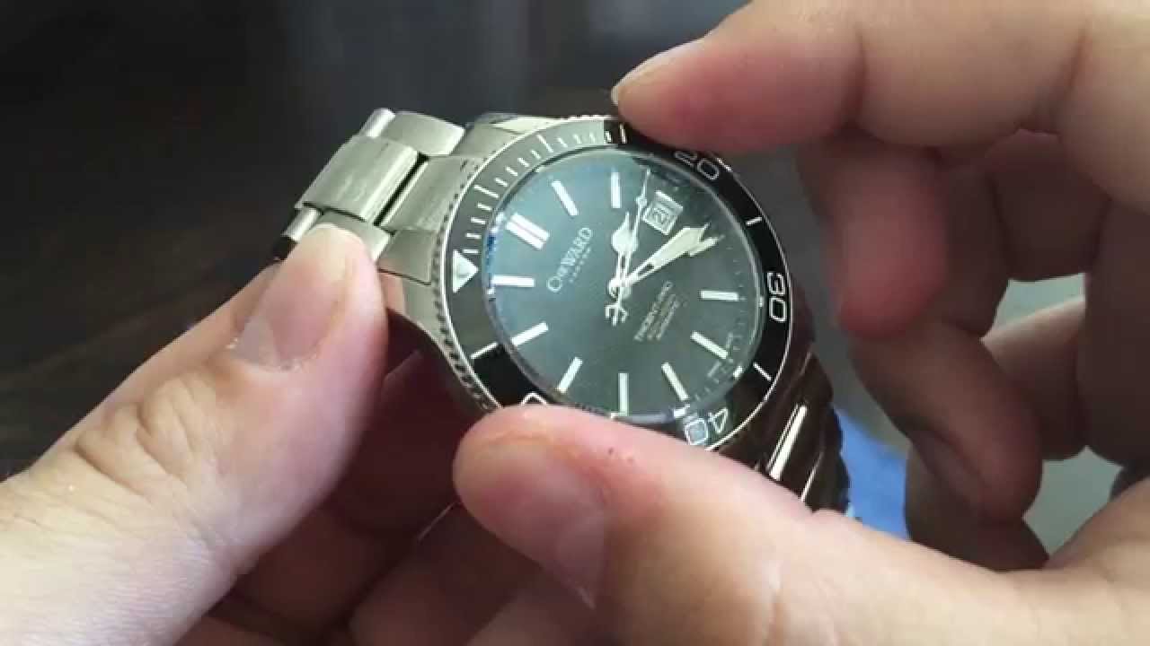 Christopher Ward C60 Trident Pro 600 Watch Review - A Beautiful Daily Workhorse