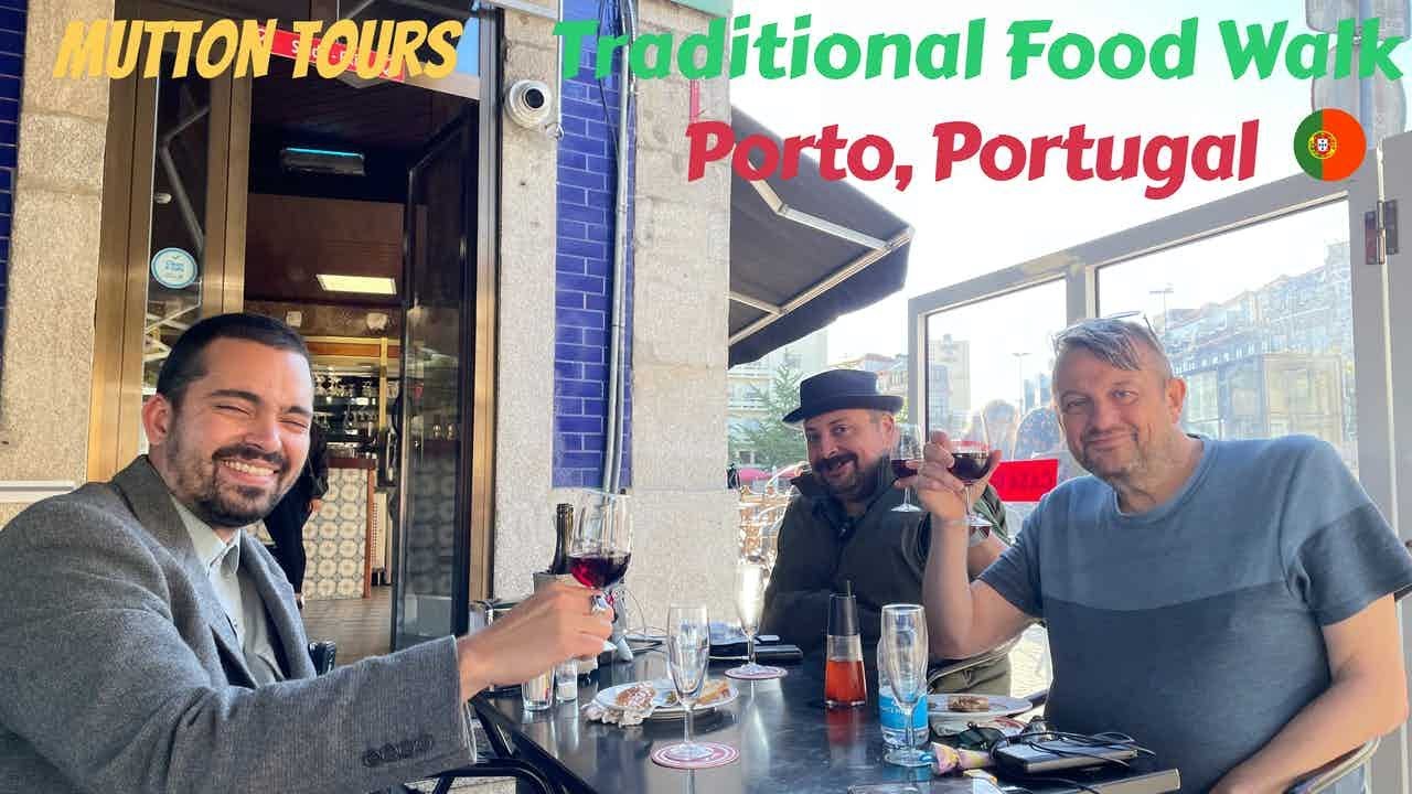 Porto Food walks  part 1 🇵🇹 Sandes de Pernil.