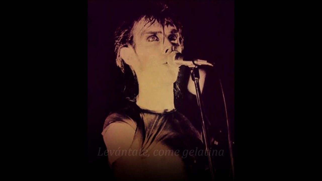 Bauhaus - All We Ever Wanted Was Everything - Subtitulos español