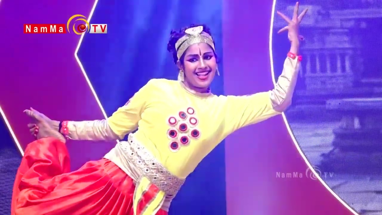 Kannada rajyotsava theme group dance,karunade kai,kelisade kallu, barisu kannada..Dream boys....