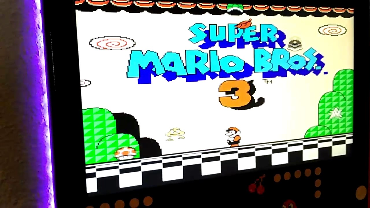 Recreativa negra Arcade Evolution con LEDs de pared